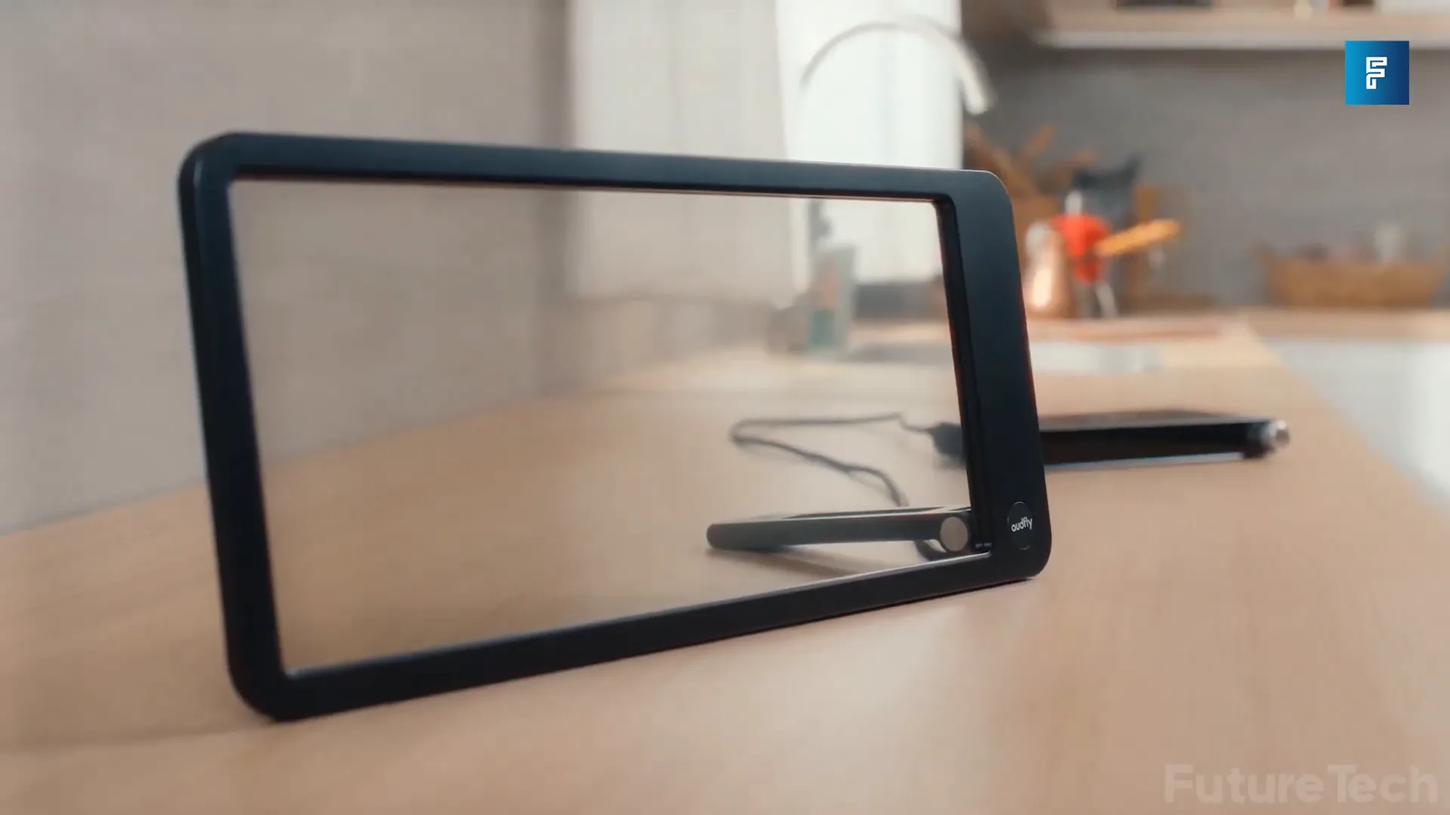 Focusound transparent speaker